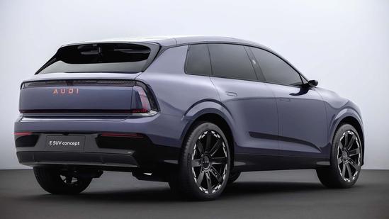 量产版明年上市 AUDI E SUV概念车亮相