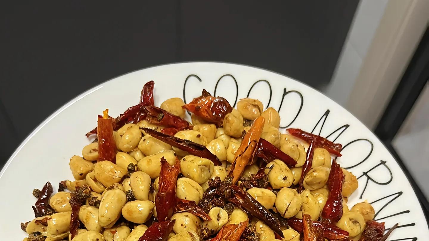 酒鬼花生：香酥可口，久存不潮