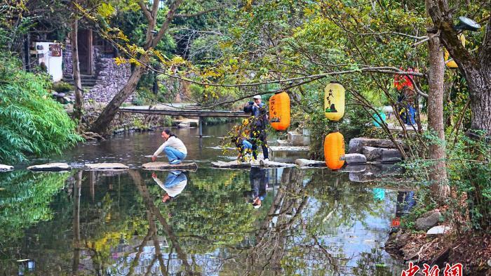 贵州土家族村寨的“生意经”：生活即风景