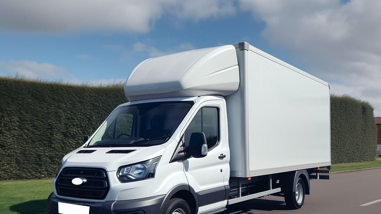 应对门廊盗窃的挑战：跨境物流派送“高级追踪”如何成为防盗利器