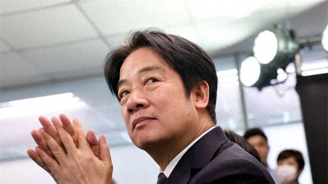 不演了，赖清德“宣战”大罢免，民进党民调逆转，台湾或要变天