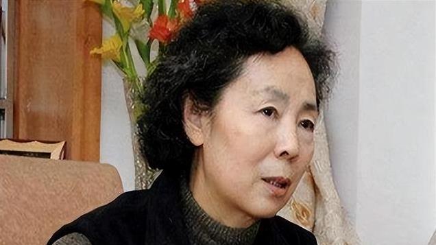 “王芳”刘尚娴：参演《英雄儿女》毁一生，如今83岁的她过得怎样