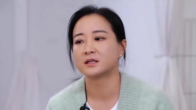 奇怪不奇怪？贾玲的新电影今年春节没上，这是她下的什么棋？
