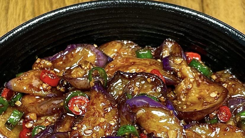 茄子这样做太香了！！外焦里糯，夹馒头拌饭嘎嘎香！