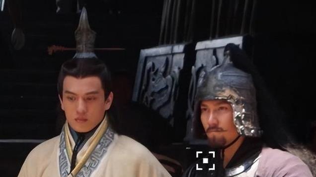 秦始皇去世，赵高伪造诏书，扶苏手握30万大军，为何仍选择自杀？