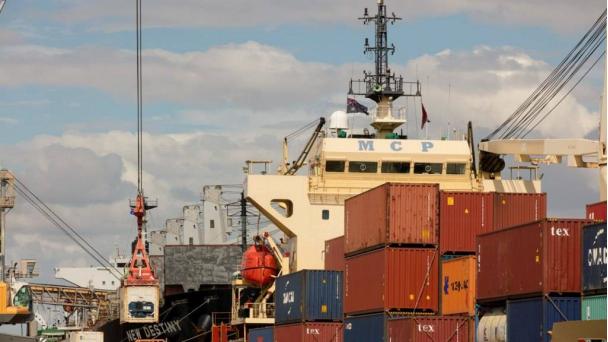 中企砸百亿改造达尔文港，澳方突毁约引商界地震