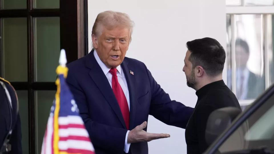 特朗普：泽连斯基的和平协议“需我同意”，周末“海湖庄园会面”引关注