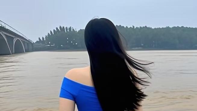 扭曲的心态：宗族认同异化时的身份暴怒