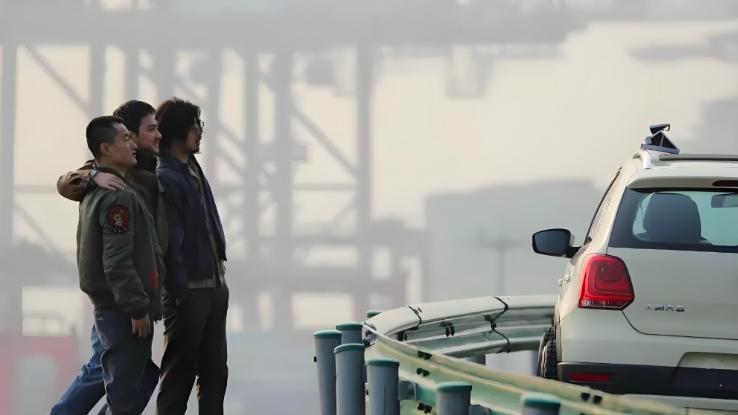 外卖和网约车这个就业蓄水池，一旦满了怎么办？