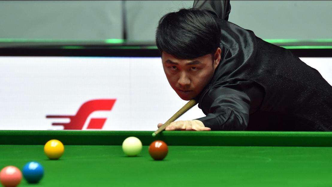 世界大奖赛：八强全部落位，肖国栋孤军奋战，瓦菲绝杀徐思