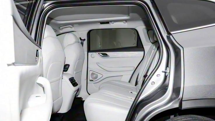 年轻家庭看过来，15万预算入手，可油可电+高阶辅助驾驶