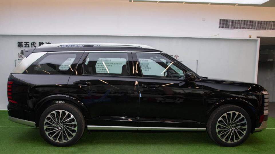 看惯冰箱彩电大沙发，不妨换个口味，2026款帕里斯帝不愧是实力派