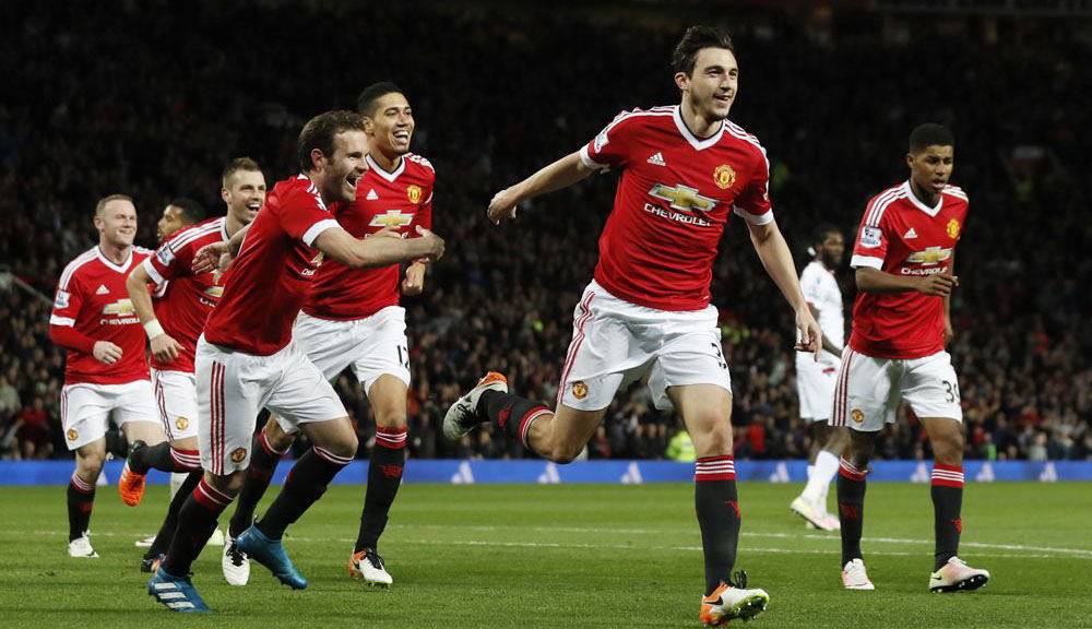 曼联VS狼队：红魔主场能否止颓？战术与历史的双重博弈