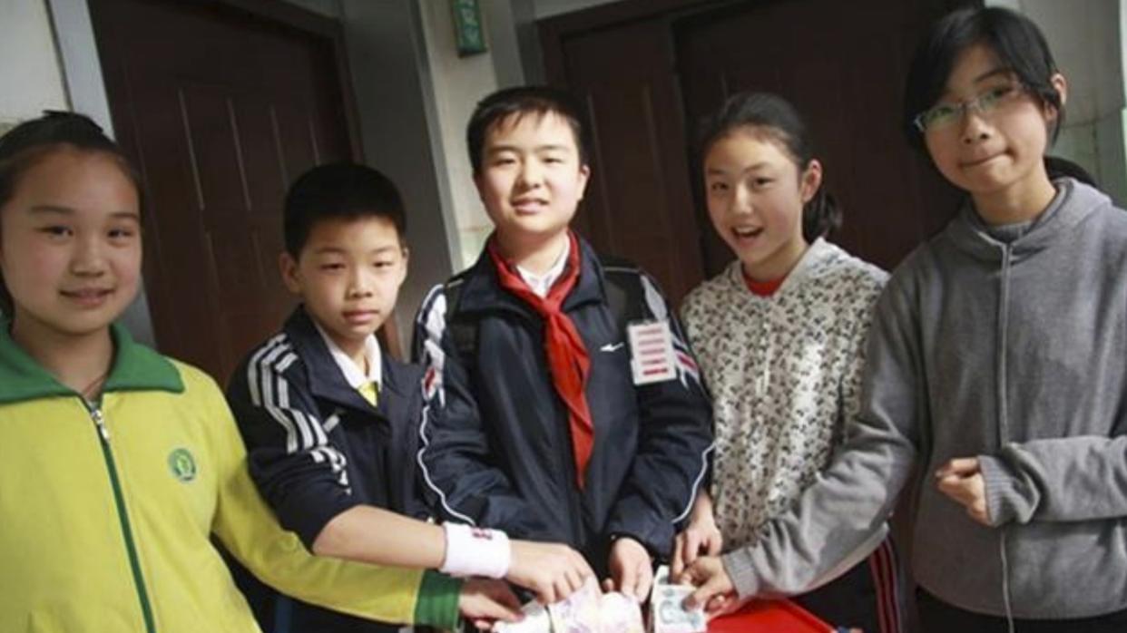 被捧杀的天才梦：“五道杠少年” 的陨落启示录