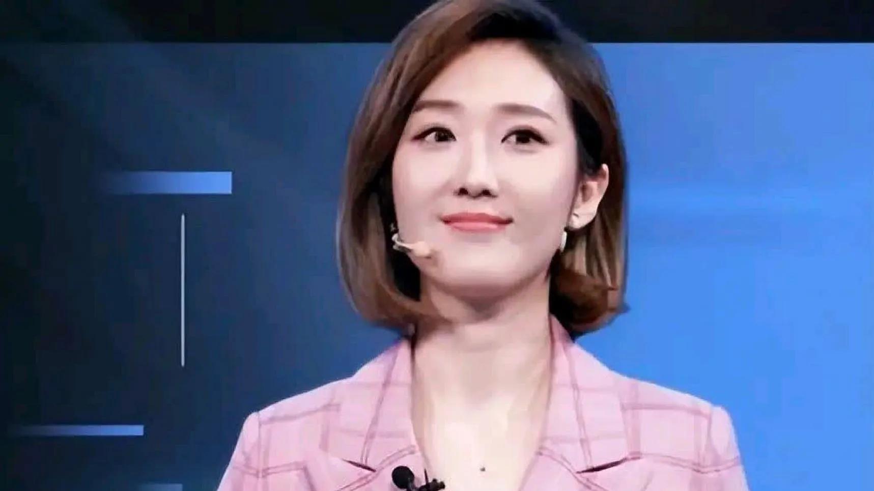 央视主持人王嘉宁28岁结婚后为何淡出荧屏？