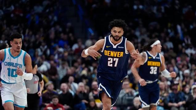 NBA今日战报 詹姆斯40+8+4创创15纪录！小乔36+13+7 班凯罗36+11+5