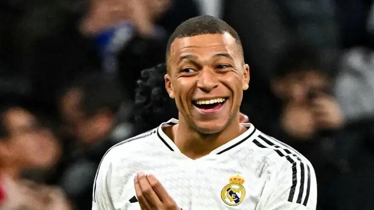 今日竞彩推荐：利物浦单关有冷？看好利物浦小胜一球，四串比分参考