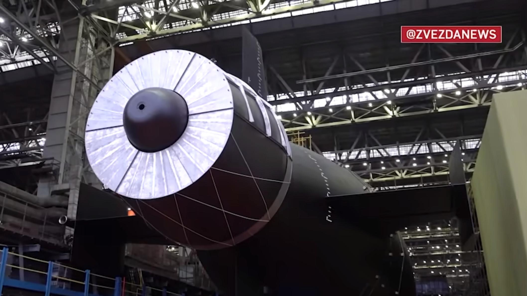 俄新型特种核潜艇下水，可携末日武器“波塞冬”，美担心情况发生