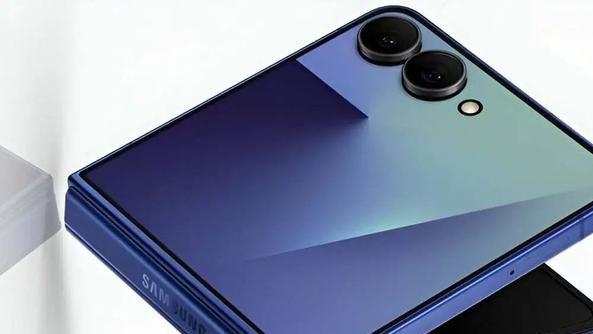 三星折叠屏旗舰参数全泄露！Z Fold7薄如纸片，Flip7外屏惊艳，7月9日见真章？