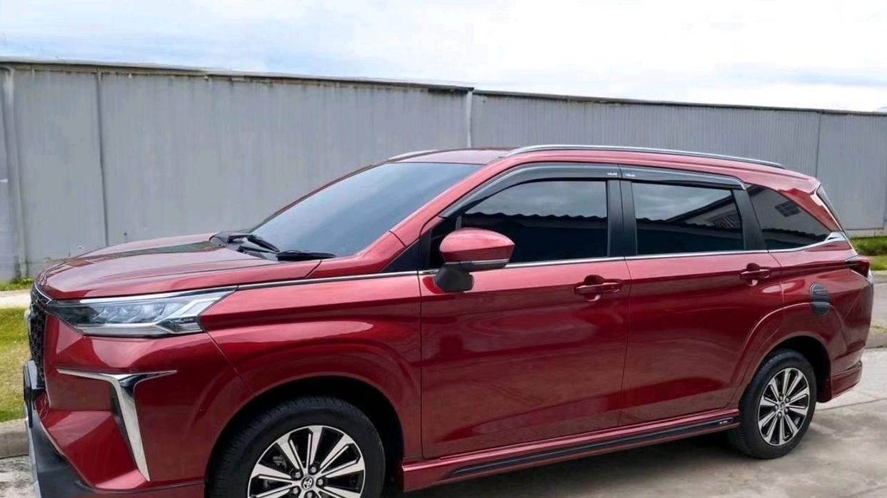 实用性不输五菱宏光，丰田VELOZ入门级MPV登场