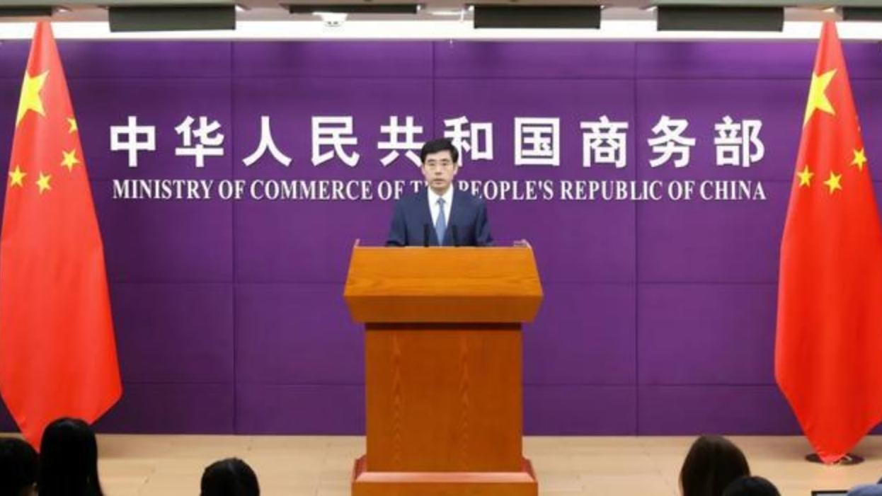特朗普对180多国“恩威并施”，想拦已经来不及了