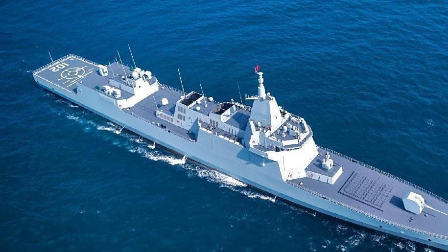 两艘055即将加入东海舰队，没有电磁炮没有核动力，性能依旧暴涨