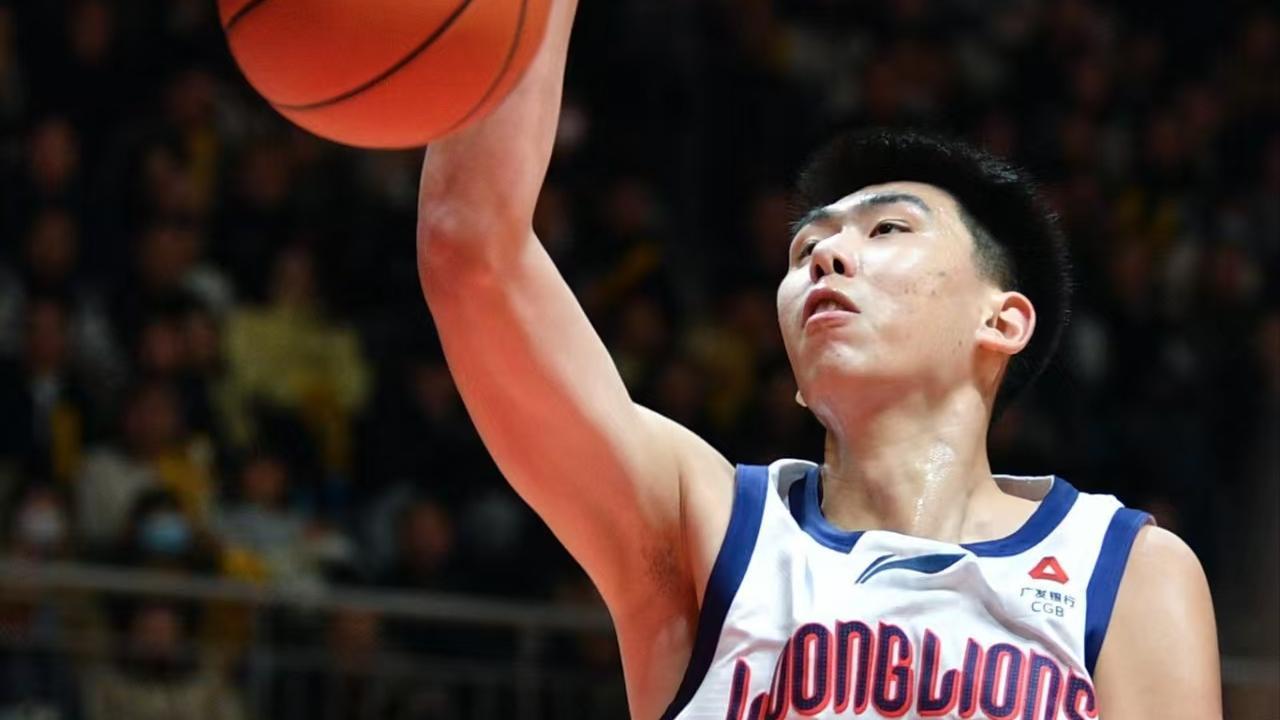 随着广东力克青岛 广厦轻取上海 山西险胜天津 CBA排名更新如下