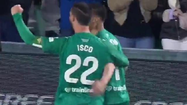 造点+凌空抽射破门！安东尼离开曼联4场进3球，率队争前6+欧会杯