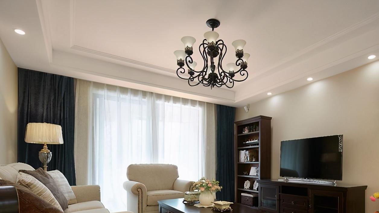 新美式风的新房入住，玄关鞋柜实用又大气，客厅装饰迷人又漂亮