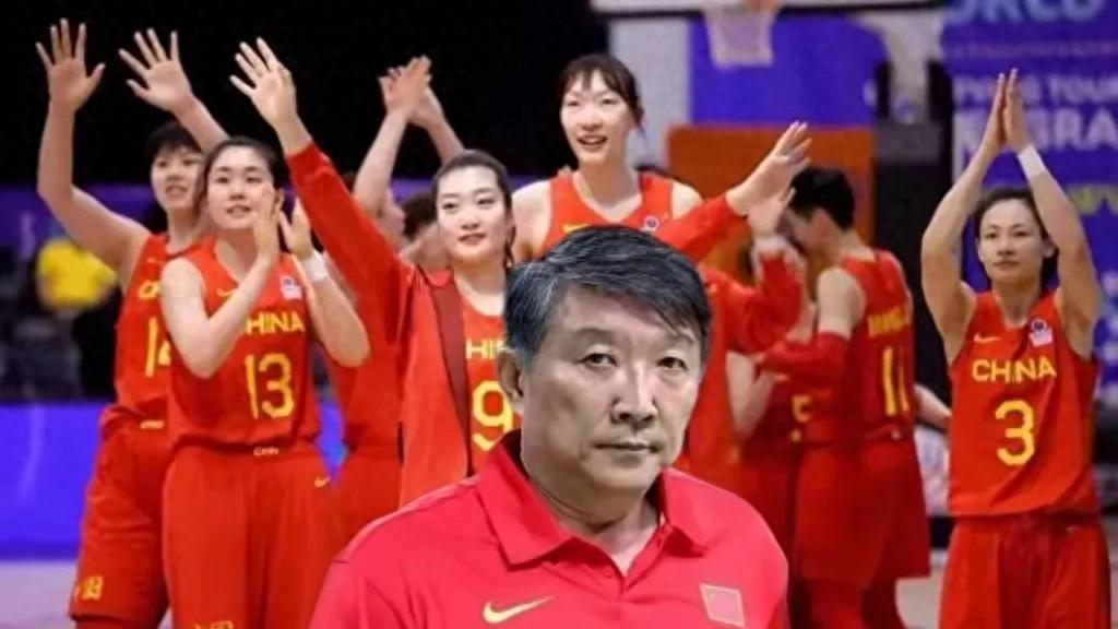 篮协宣布重要决定，2米26“女版姚明”首进国家队，女篮有救了！