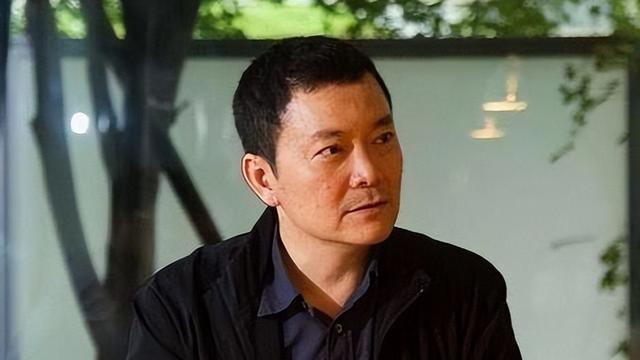 他曾与刘涛同居4年，如今年过六旬依旧未娶，刘涛直言对不起他！