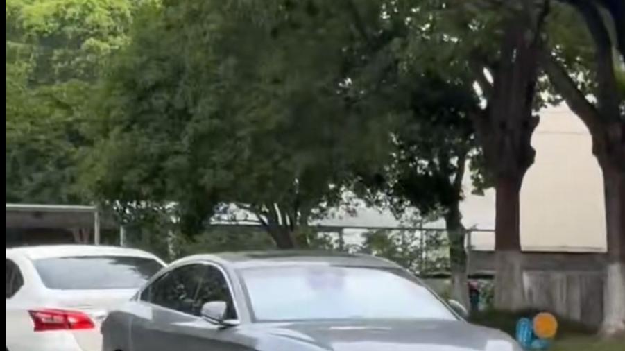 通勤新风尚，从合资到国产的停车场