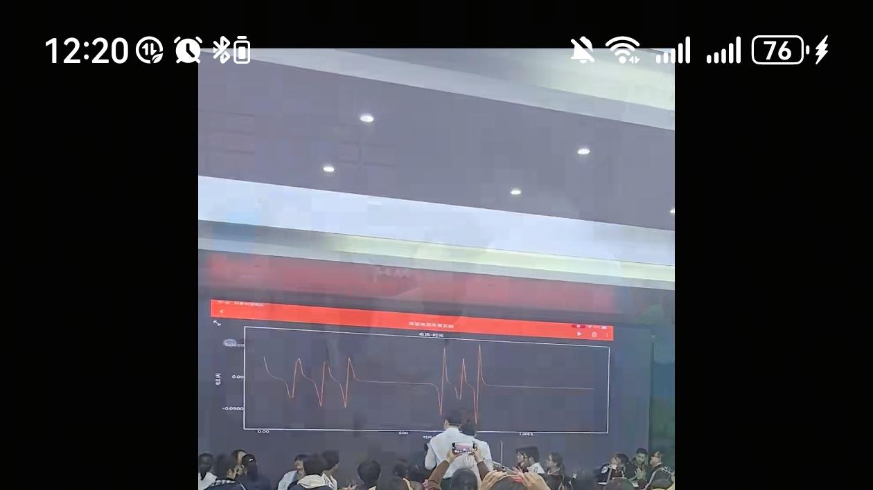 中日打起来，对日本所有企业没收，日本企业唯利是图想要利润，中国在日本他们的本金