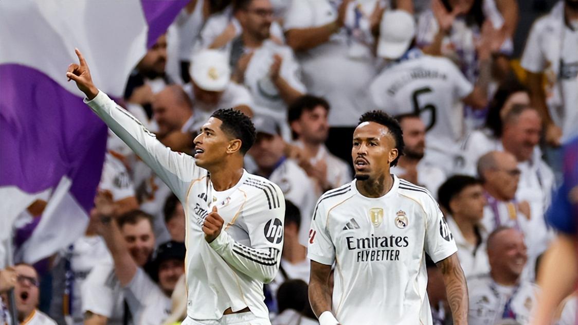 弗里克为选中卫的思路付出代价，巴萨中路没人承重