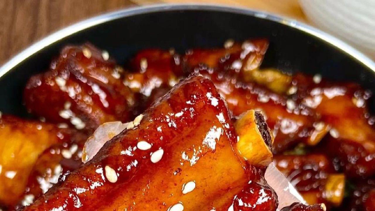 糖醋排骨：酸甜江湖里的“硬菜”