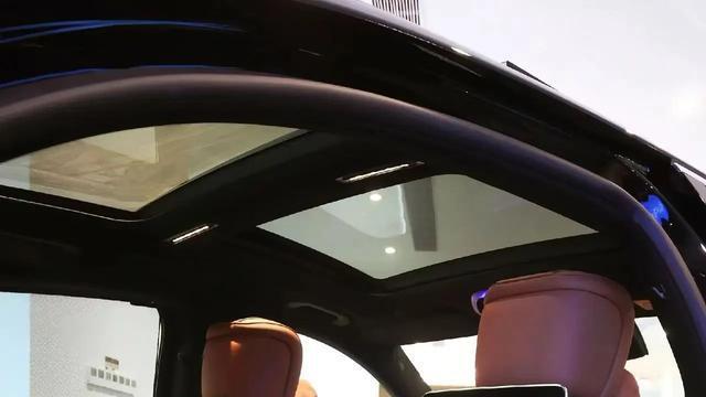 2025新款奔驰S级正式上市，售价96.26万~204.26万元！