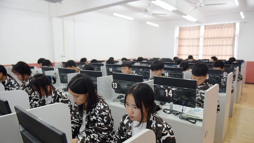 如今常有人说计算机就是下一个土木，他们的理由是什么呢？