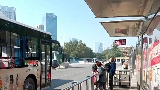 何时开始，沈阳等公交不再排队