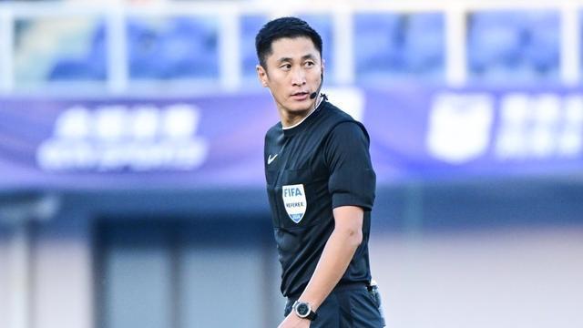 塞尔吉尼奥首秀！5外援对4外，京蓉战首发出炉，4名国际级裁判