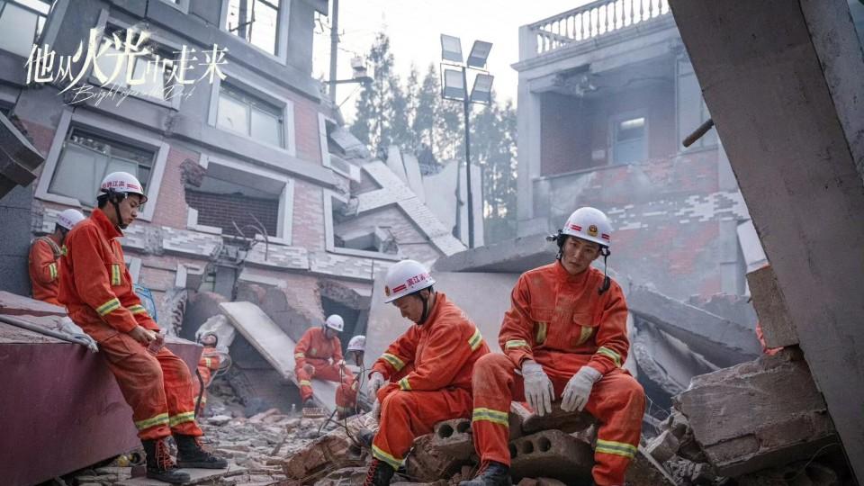 《他从废墟中走来》短剧全集免费在线观看全集完整版_蓝莓影院【4K高清资源无删减版】