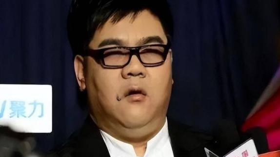 4位星光大道冠军现状，各个悲惨不已，有的已经沦为搬运工