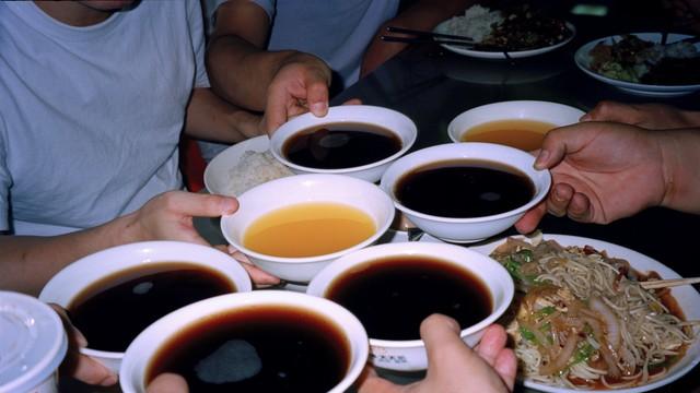 一杯入魂的 “快乐魔法水”