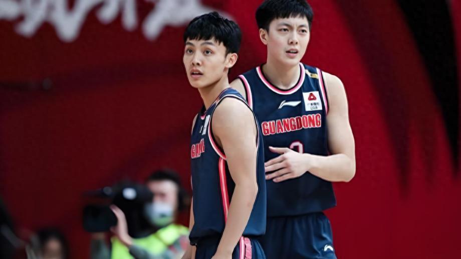 CBA积分榜最新排名出炉：广东跌出四强辽宁第8 广厦第一北京第3