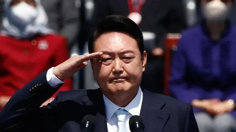 活久见了：尹锡悦咸鱼翻身？