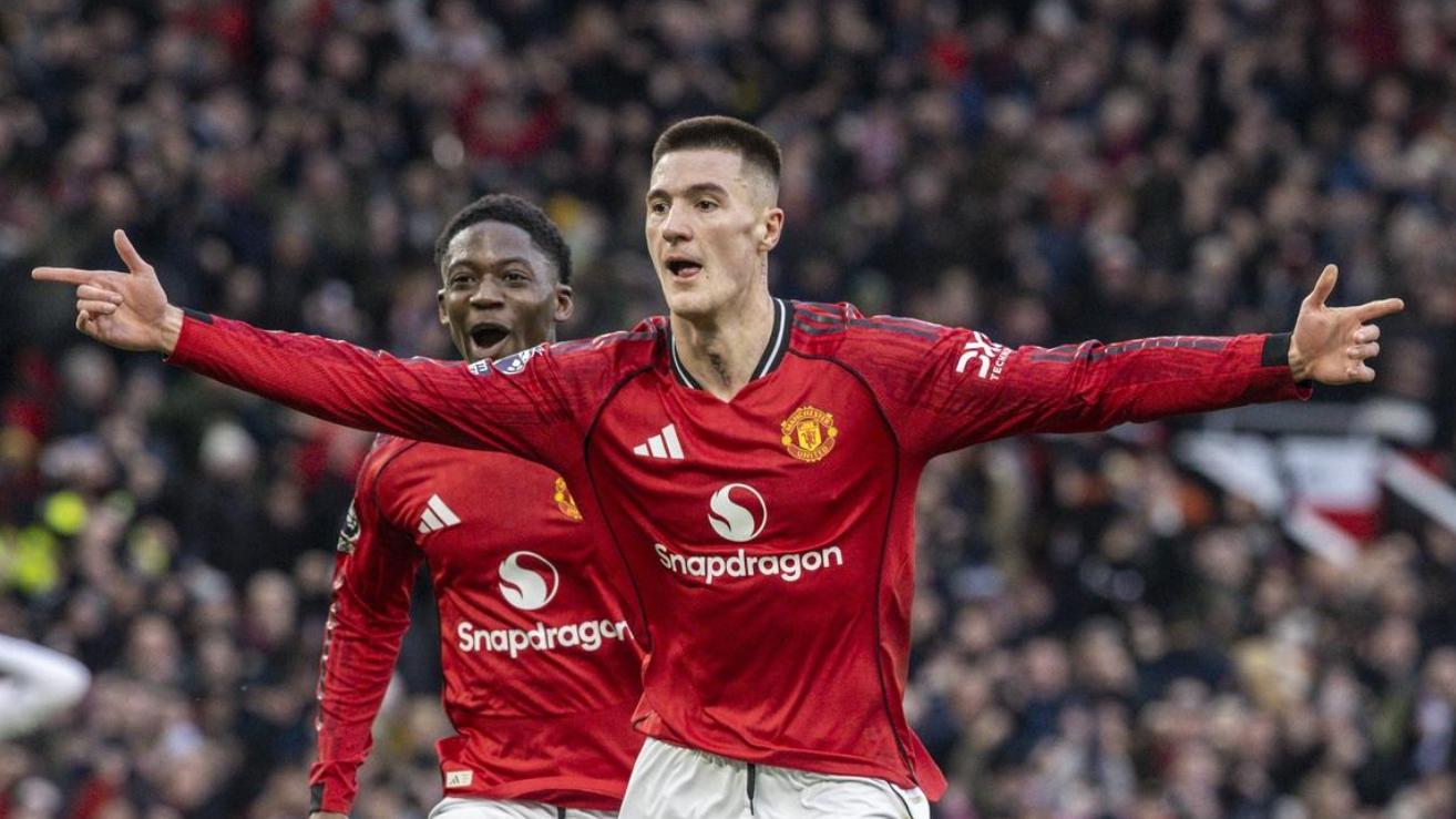 8场轰入7球！曼联锋霸被激活，只有22岁，哈兰德都比不上