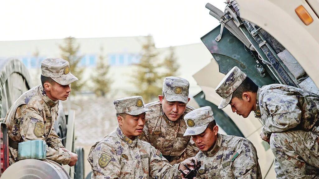 军营观察丨一名修理技师的“数据思维”