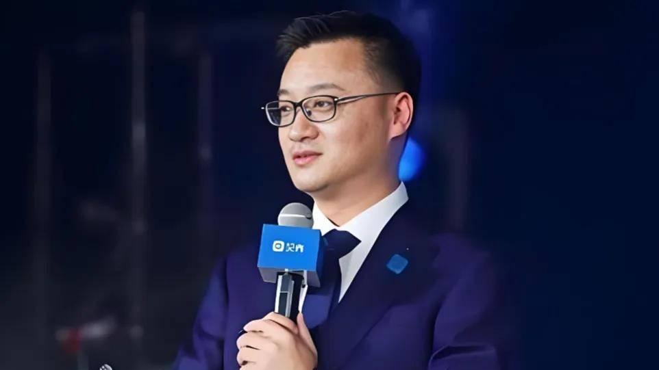 贝壳19亿股份薪酬落地，彭永东“天价年薪”悬念待完整财报揭晓