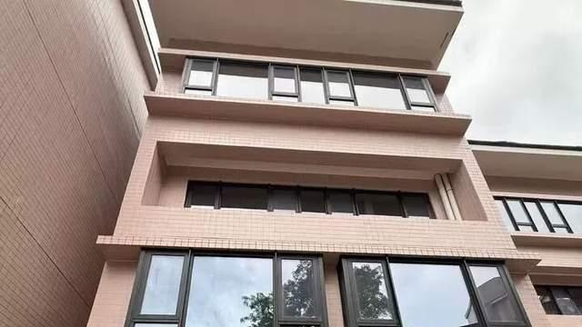 银湖金碧苑别墅F6上下层分开拍，低门槛上车罗湖别墅！