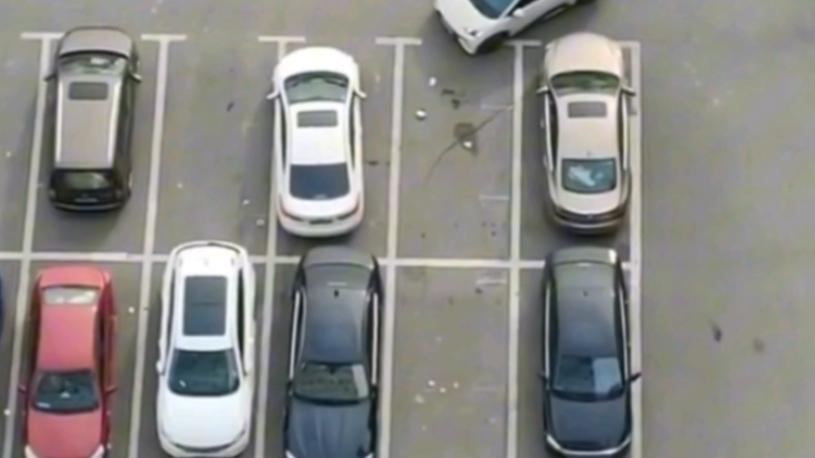 我国多地宣布下调机动车停车费