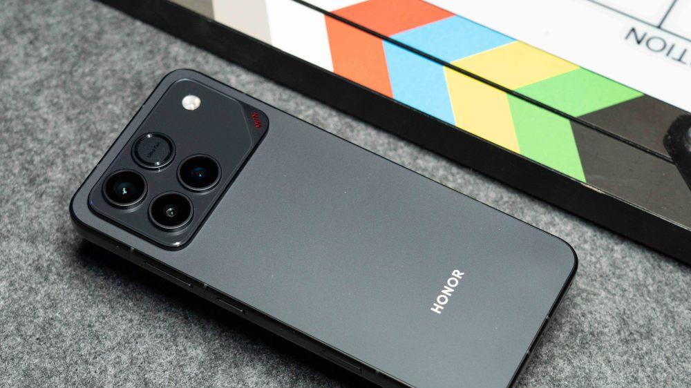 想要六年不换手机，目前可以“闭眼买”的3款旗舰，怎么选都很香